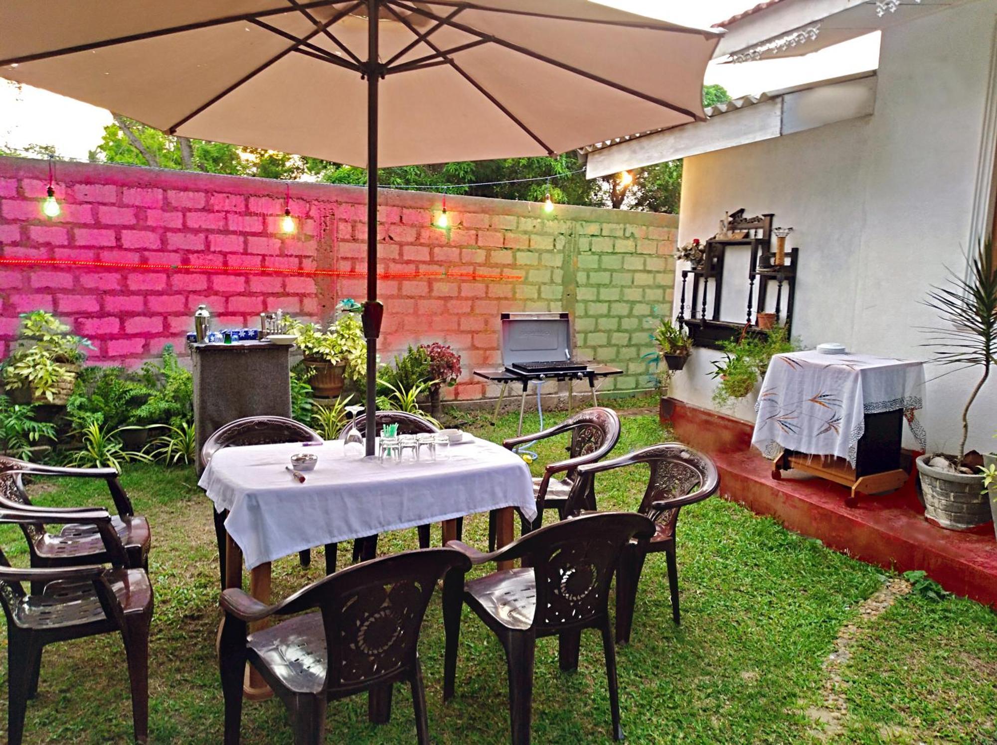 Coco Home Negombo Exterior photo