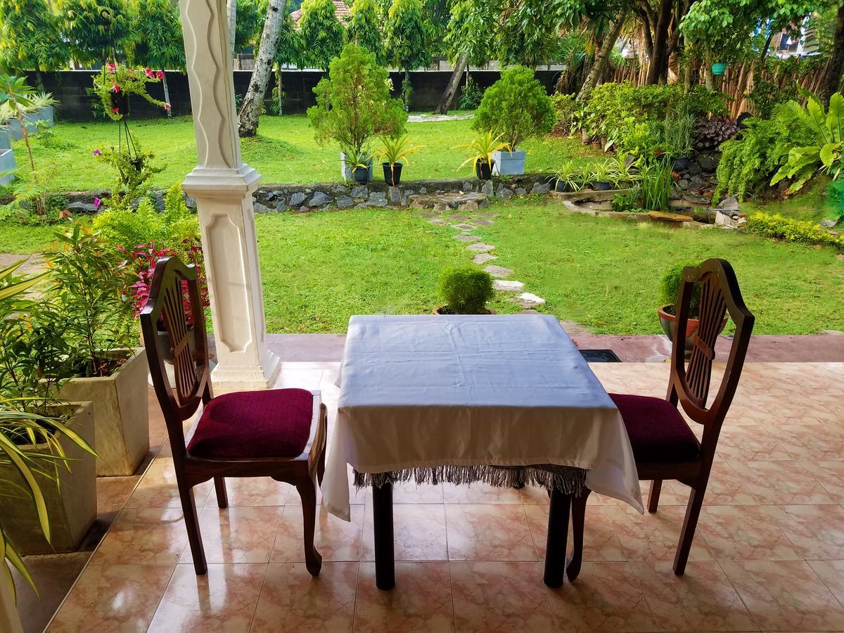 Coco Home Negombo Exterior photo
